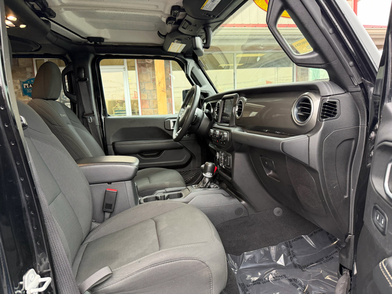 Used 2023 Jeep Gladiator Overland image 22