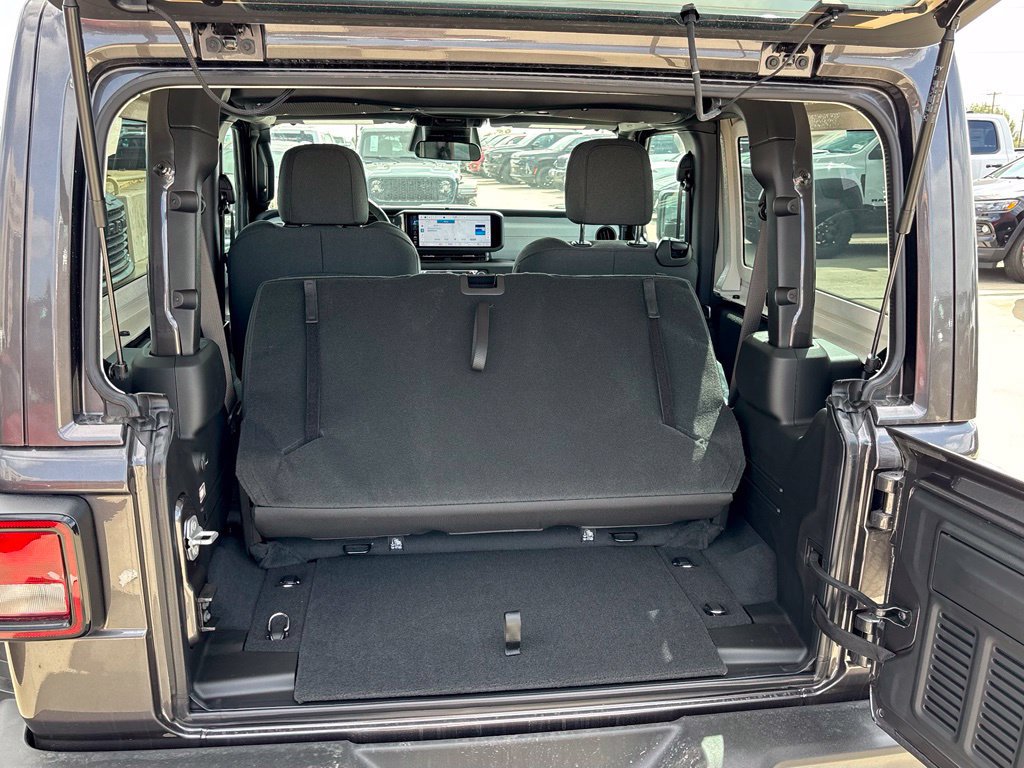 New 2026 Jeep Wrangler Sport AWD/4WD image 19