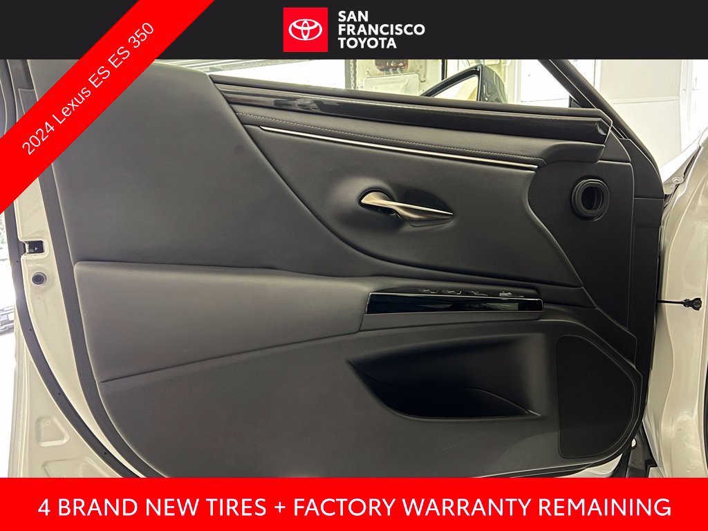 Used 2024 Lexus ES 350 w/ Accessory Package (Z1) FWD image 38