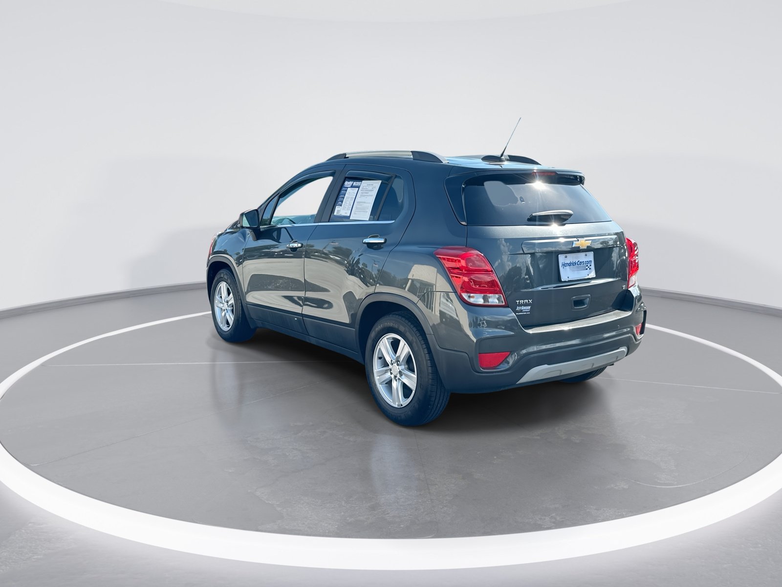Used 2020 Chevrolet Trax LT w/ Driver Confidence Package FWD image 7