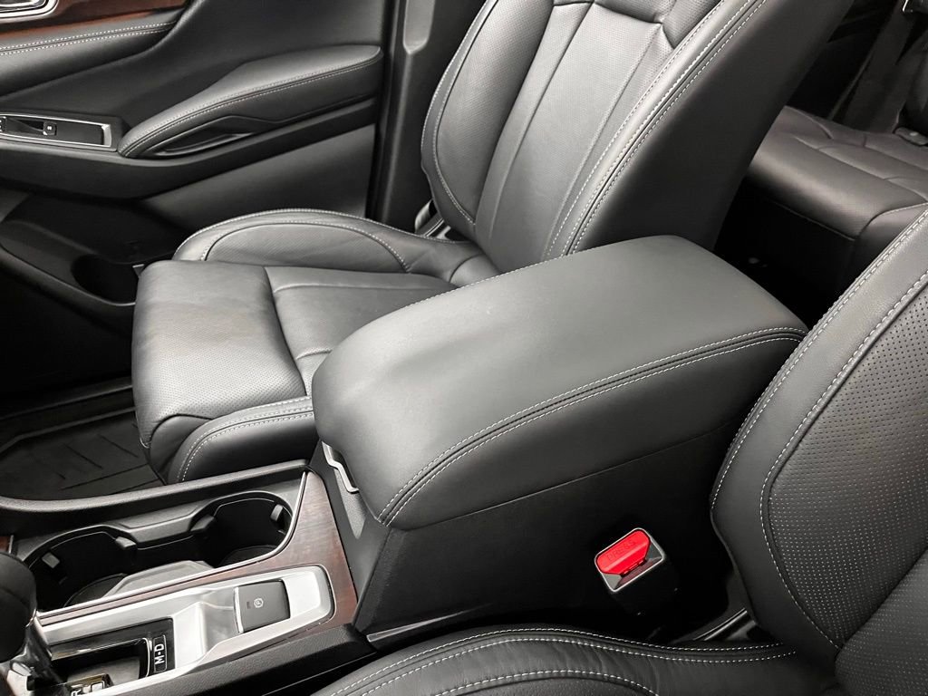 Used 2024 Subaru Ascent Touring AWD/4WD image 30