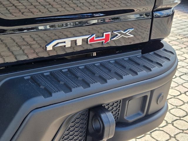 New 2026 GMC Sierra 2500 AT4X w/ AT4X AEV Edition AWD/4WD image 9