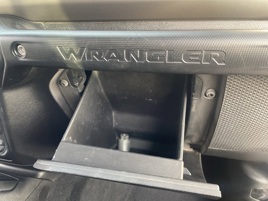 Used 2018 Jeep Wrangler Unlimited Sport S image 56