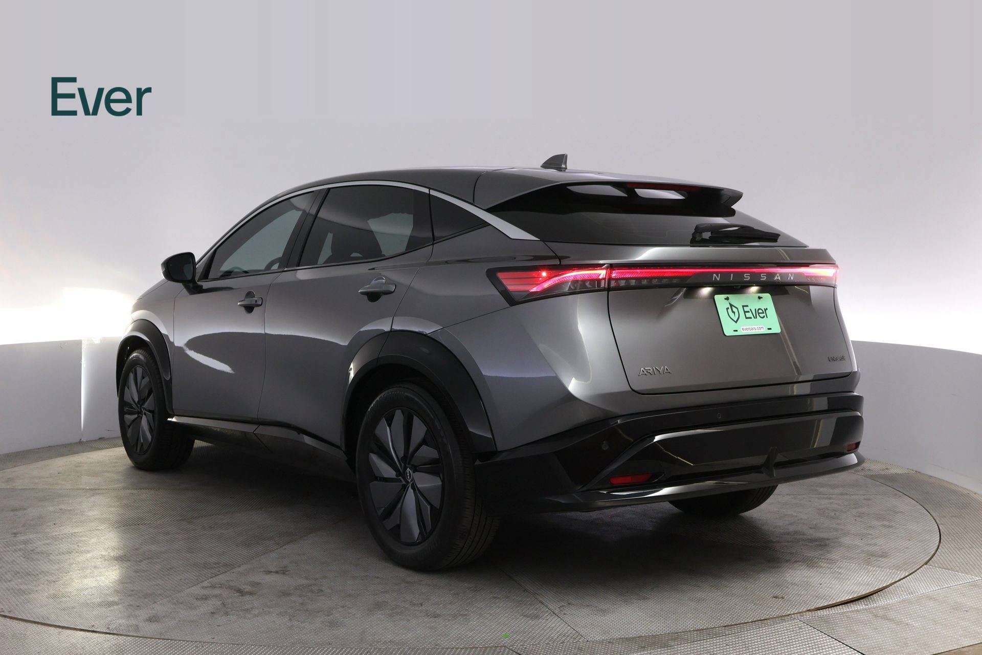 Used 2023 Nissan Ariya FWD image 17