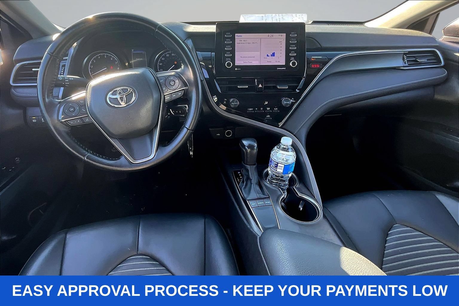 Used 2022 Toyota Camry SE FWD image 10