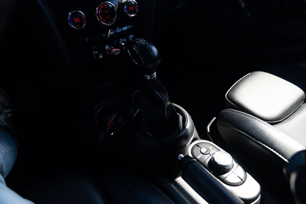 Used 2018 MINI Cooper S FWD image 17