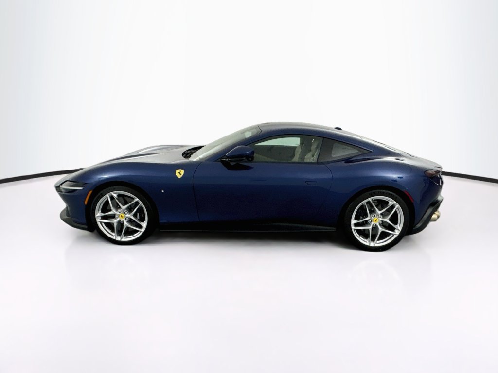 Used 2023 Ferrari Roma RWD image 8