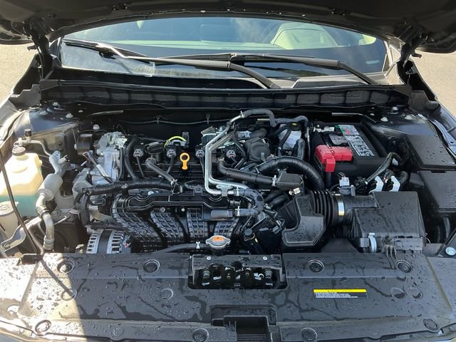 Used 2025 Nissan Altima 2.5 SR image 18