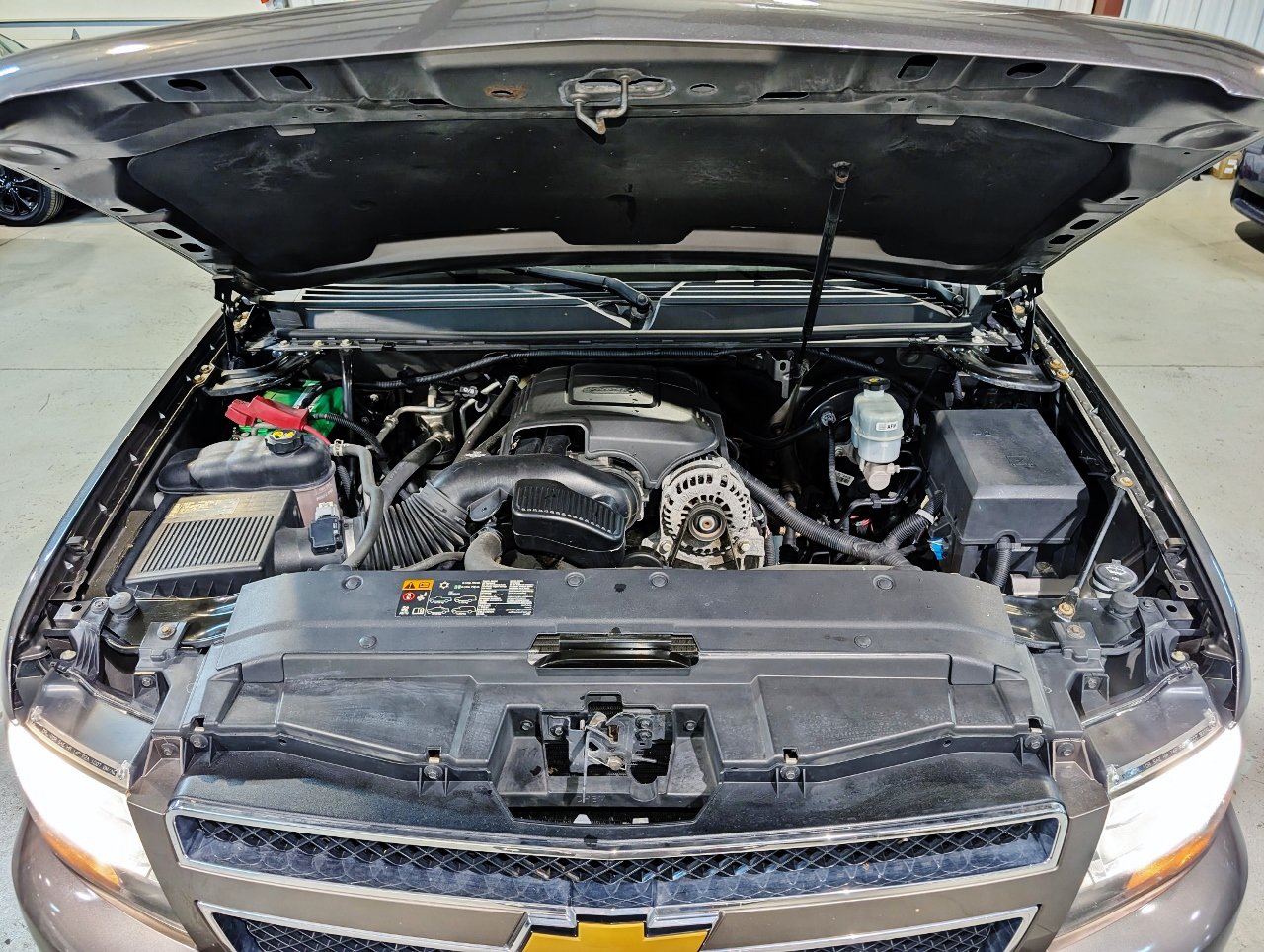 Used 2014 Chevrolet Suburban LT AWD/4WD image 55