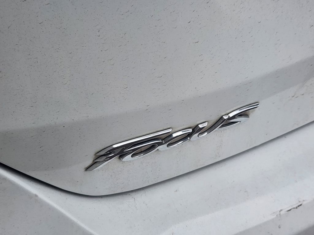 Used 2018 Ford Focus ST FWD image 25