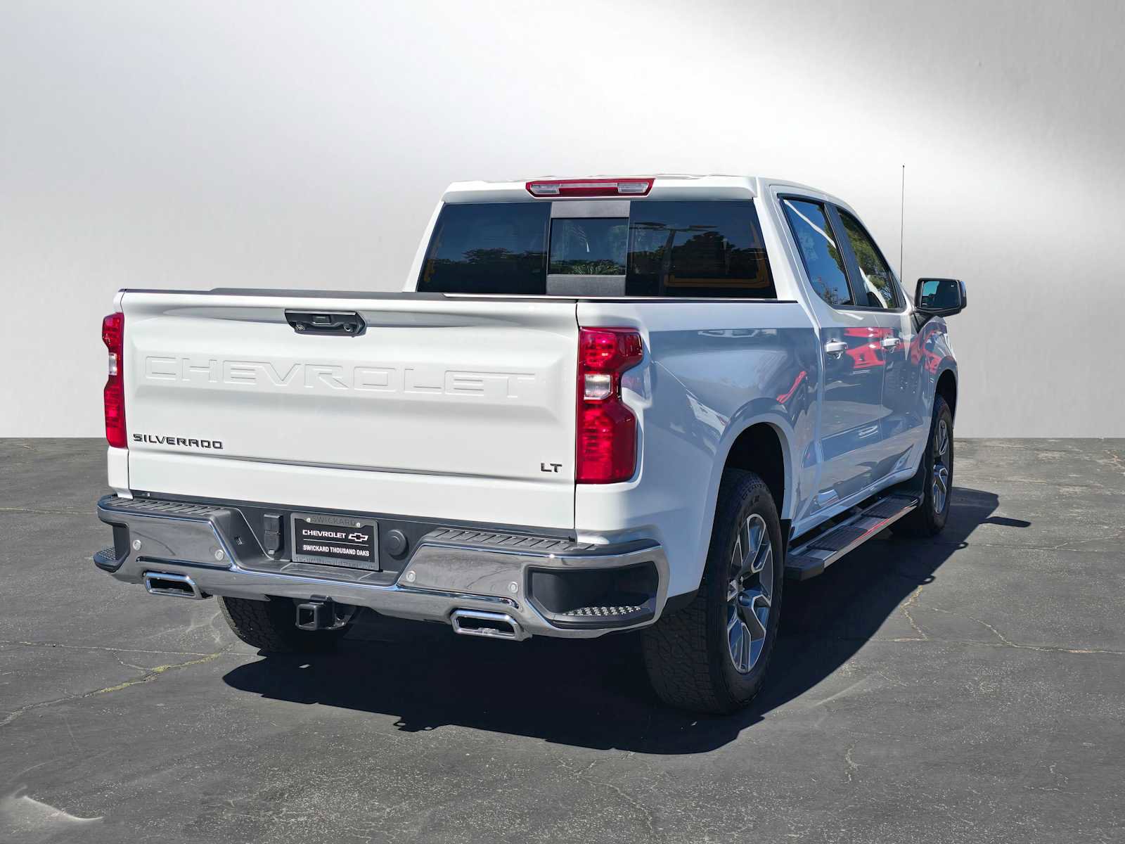 New 2026 Chevrolet Silverado 1500 LT w/ Z71 Off-Road Package image 3