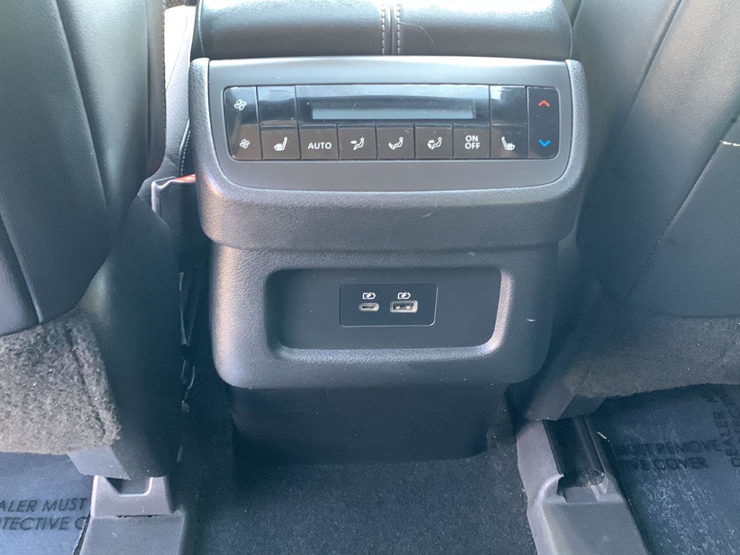 Certified 2022 Nissan Pathfinder SL w/ SL Premium Package image 20