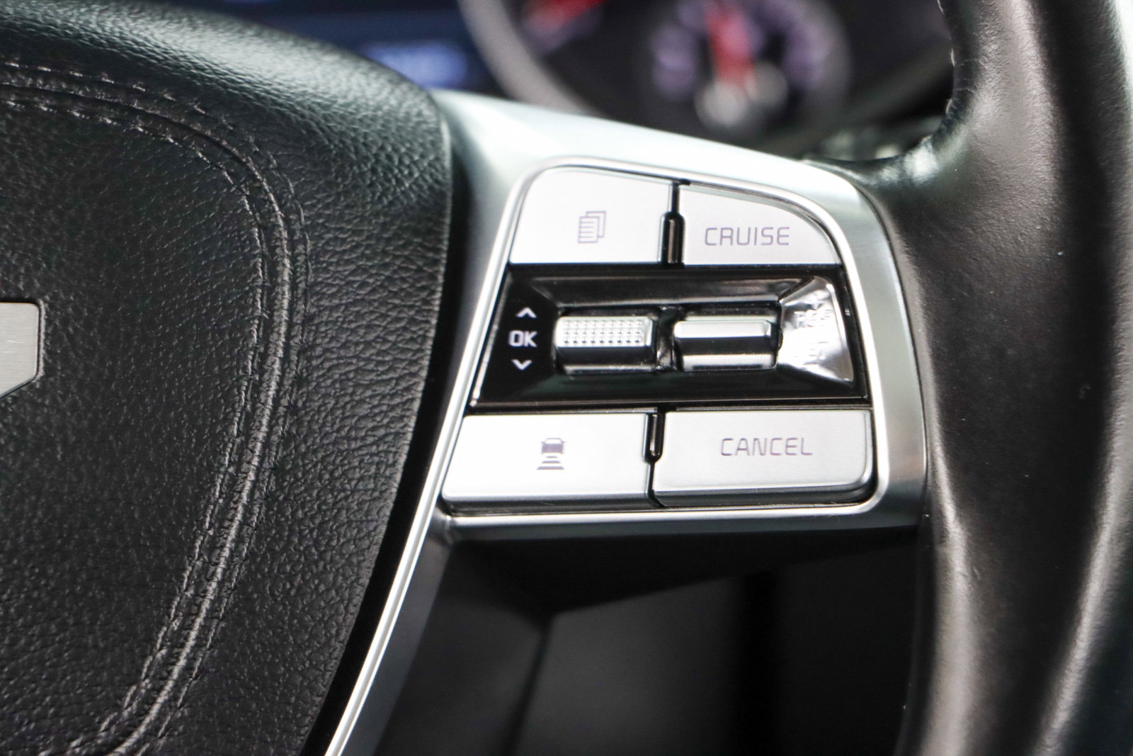 Used 2022 Kia Telluride SX image 14