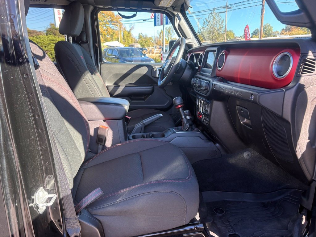 Used 2019 Jeep Wrangler Unlimited Rubicon AWD/4WD image 17