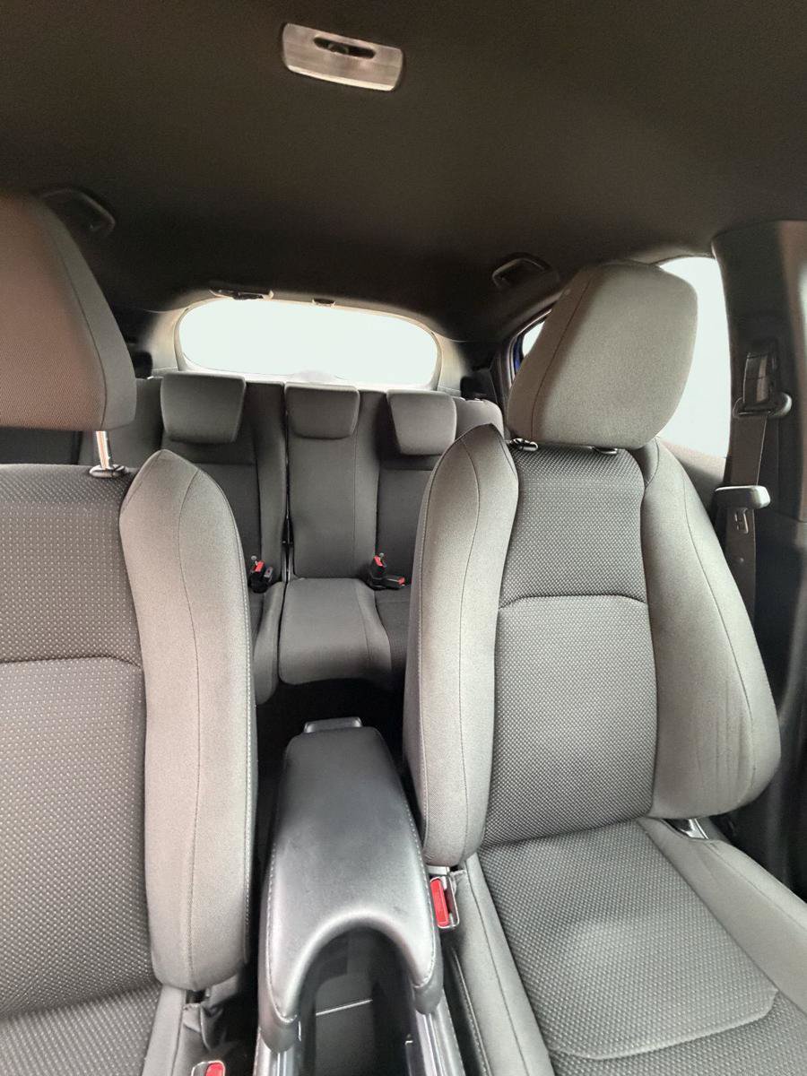 Used 2022 Honda HR-V Sport image 26