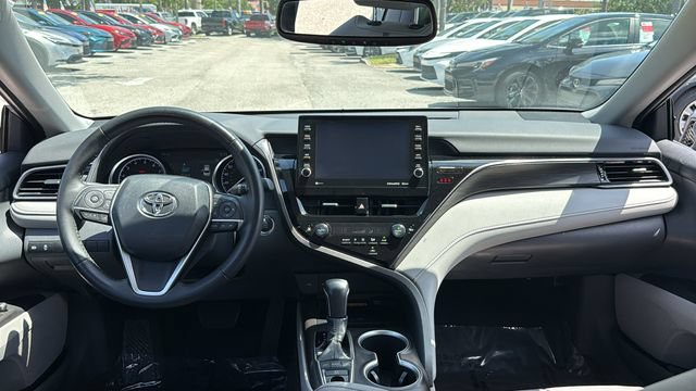 Used 2023 Toyota Camry XLE FWD image 12