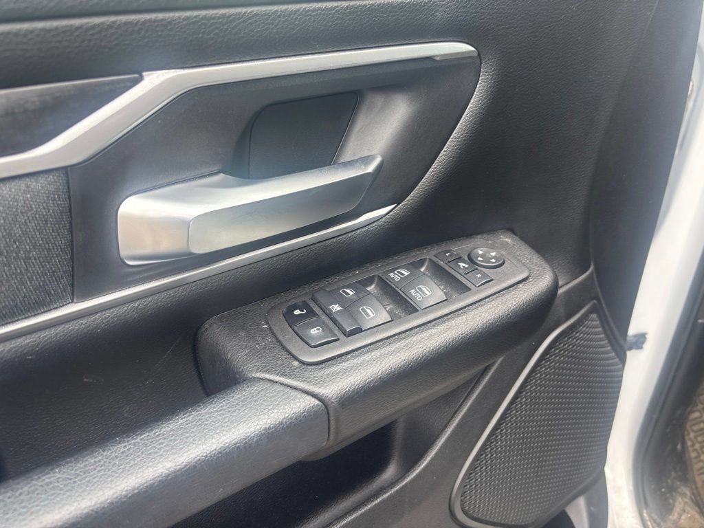 Used 2023 RAM 1500 Big Horn AWD/4WD image 16