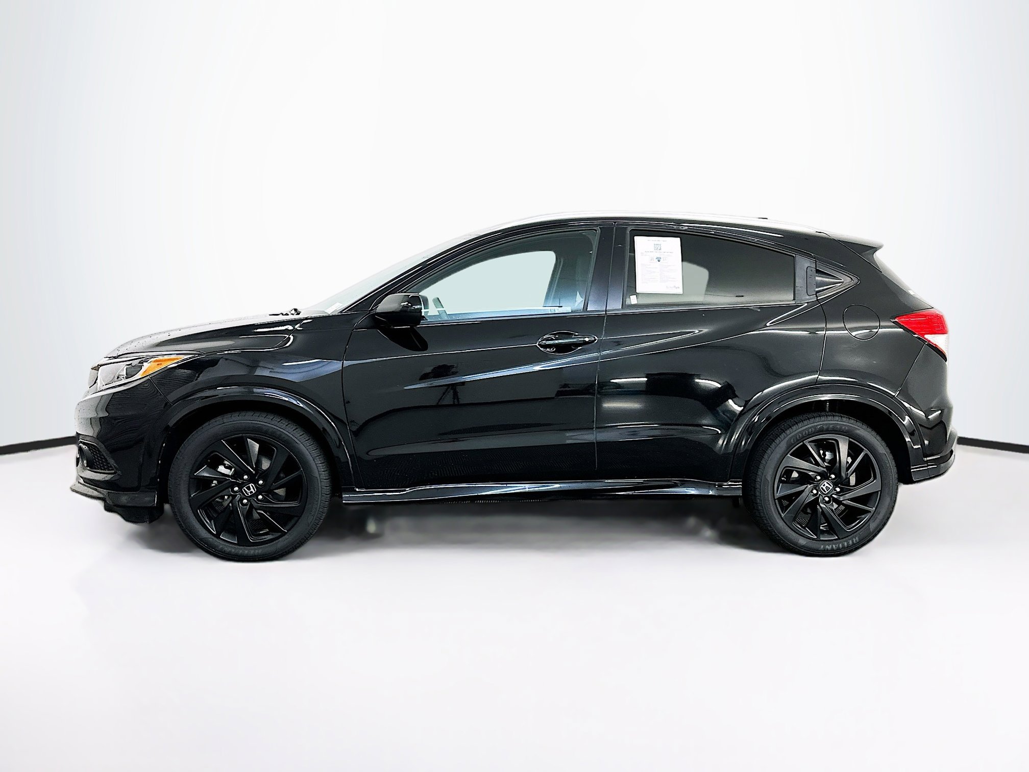 Used 2021 Honda HR-V Sport image 4