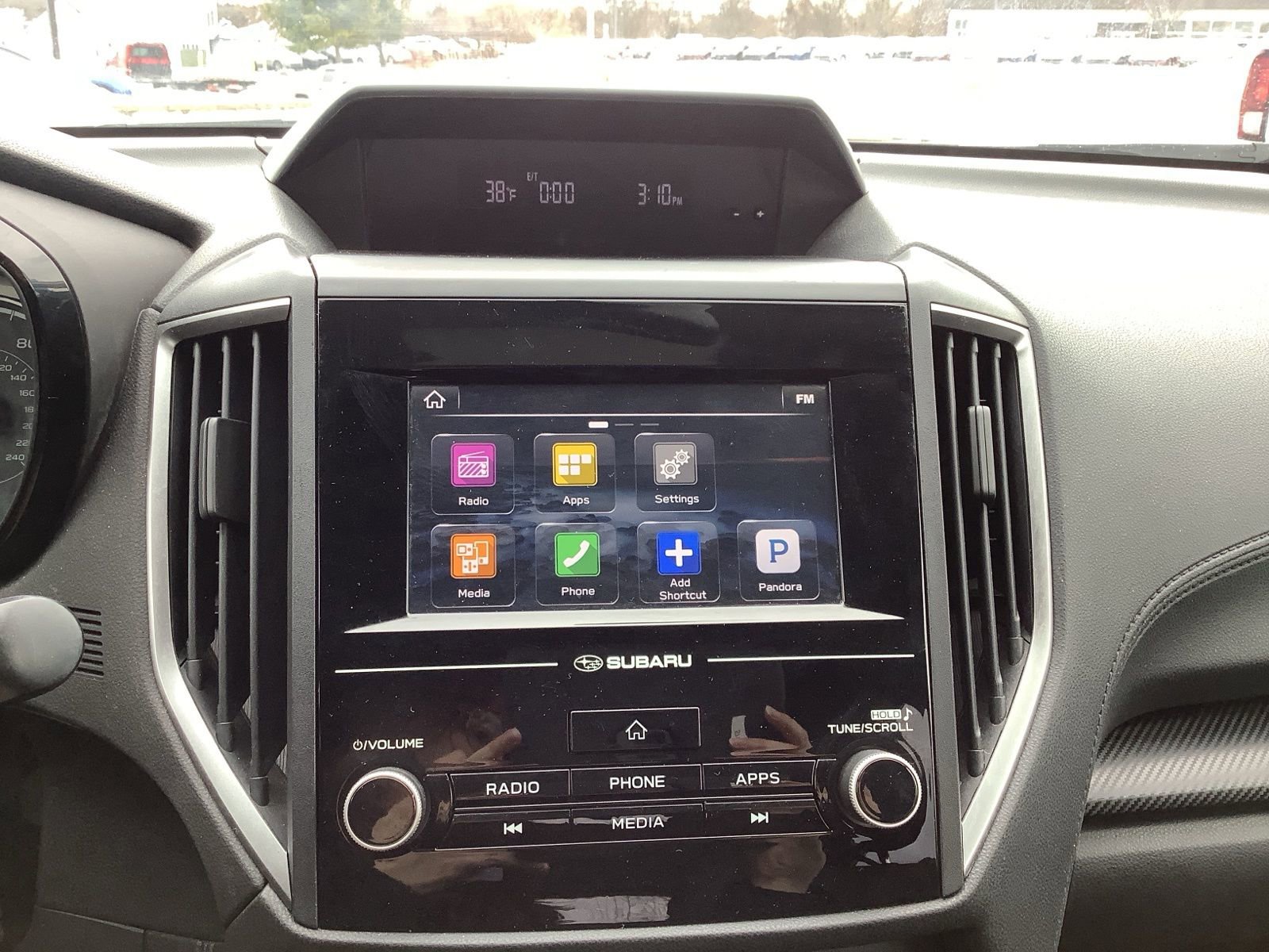 Used 2018 Subaru Crosstrek 2.0i image 16