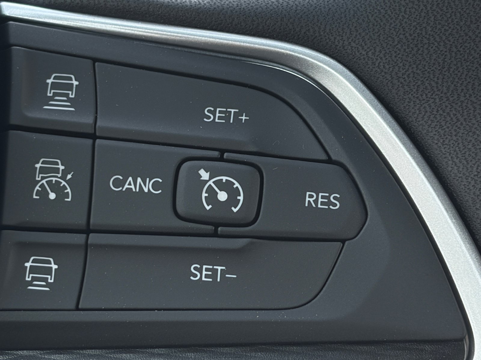 New 2026 Jeep Grand Cherokee Laredo AWD/4WD image 26