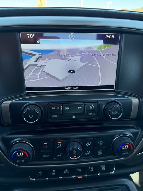 Used 2016 GMC Sierra 2500 Denali w/ Duramax Plus Package image 15