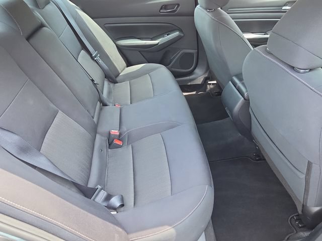 Used 2024 Nissan Altima 2.5 SV AWD/4WD image 16