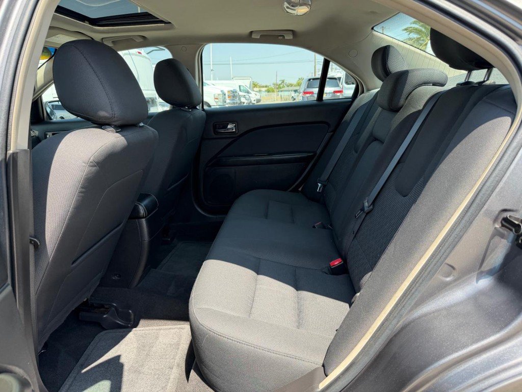 Used 2012 Ford Fusion SE FWD image 35