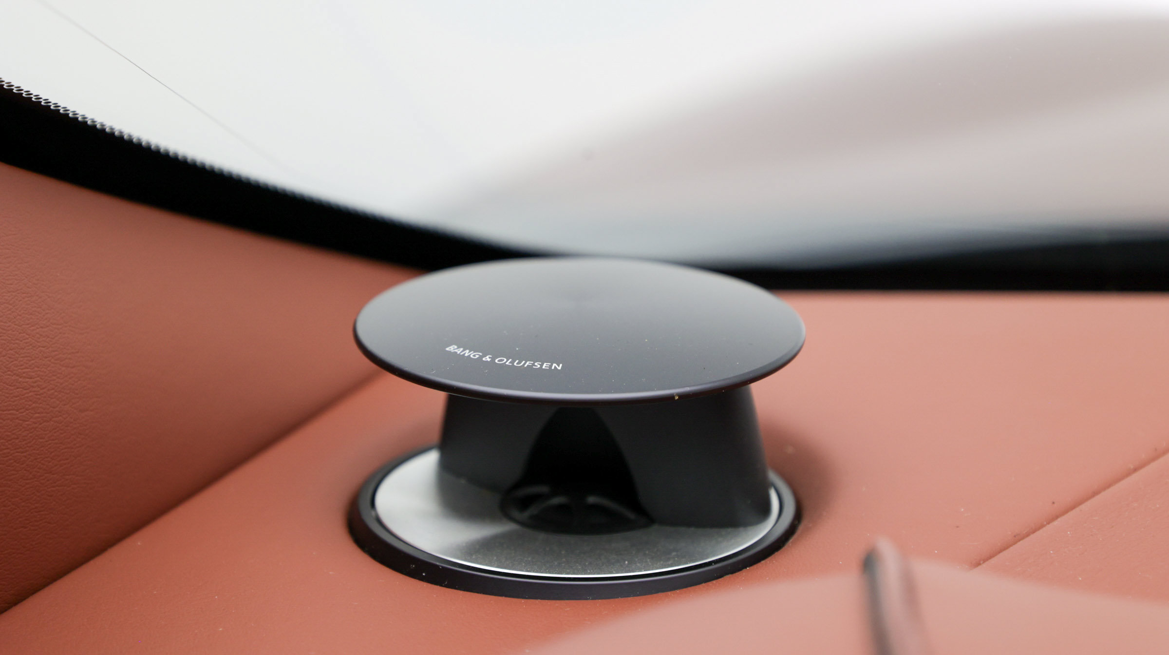 Used 2019 Aston Martin DBS Superleggera RWD image 40