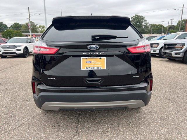 Certified 2024 Ford Edge SEL w/ Convenience Package AWD/4WD image 5