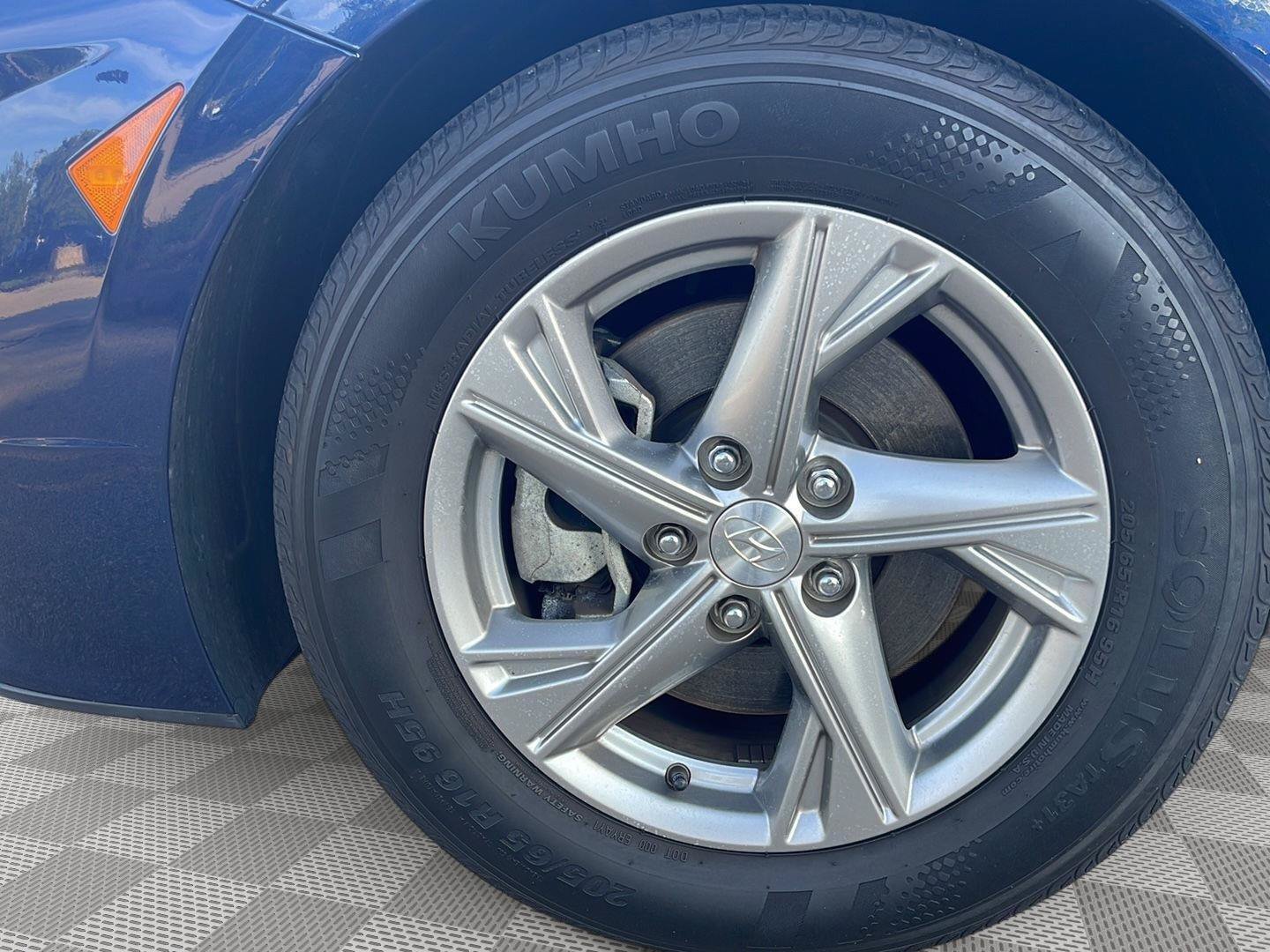 Used 2022 Hyundai Sonata SE FWD image 9