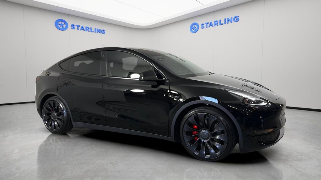 Used 2022 Tesla Model Y Performance image 12