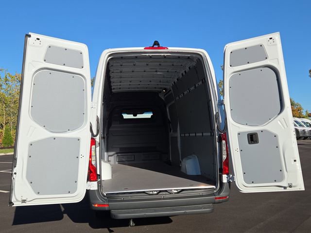 New 2026 Mercedes-Benz Sprinter 2500 image 29