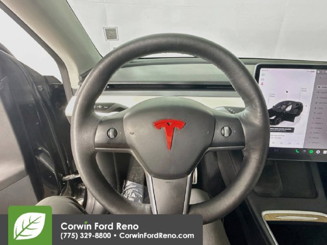 Used 2022 Tesla Model Y Performance AWD/4WD image 12