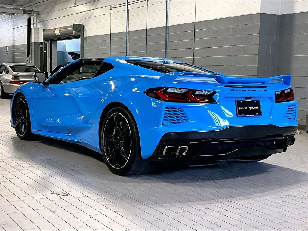 Used 2020 Chevrolet Corvette Stingray Preferred Cpe w/ 2LT Preferred Equipment Group image 3