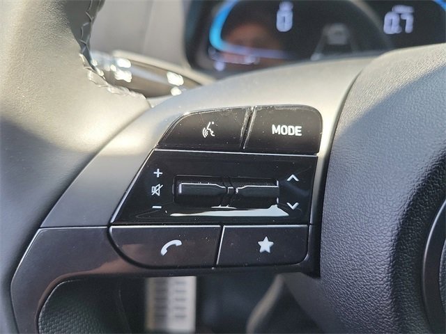 New 2025 Hyundai Elantra Sport image 4