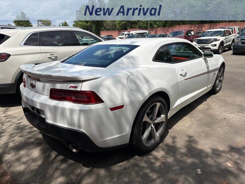 Used 2015 Chevrolet Camaro LT w/ Commemorative Special Edition RWD image 9