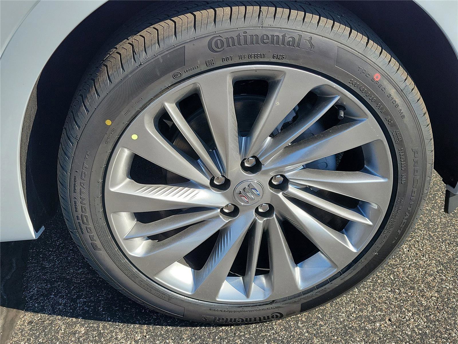 New 2026 Buick Envision Avenir image 5