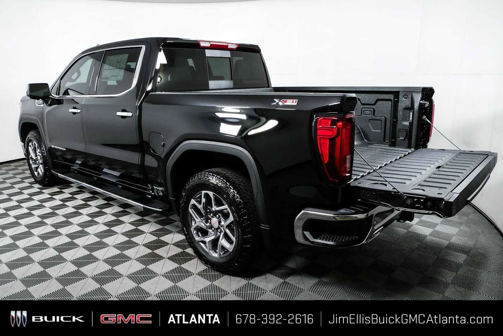 New 2026 GMC Sierra 1500 SLT w/ SLT Premium Plus Package AWD/4WD image 32