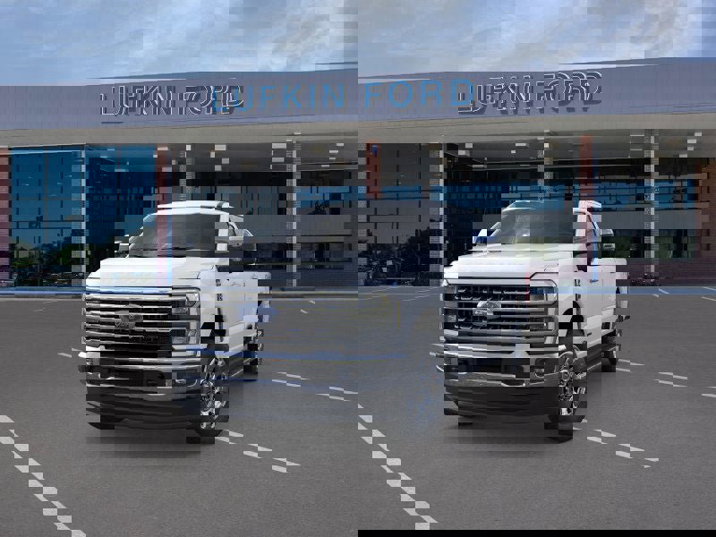 New 2025 Ford F250 Lariat w/ Chrome Package image 2