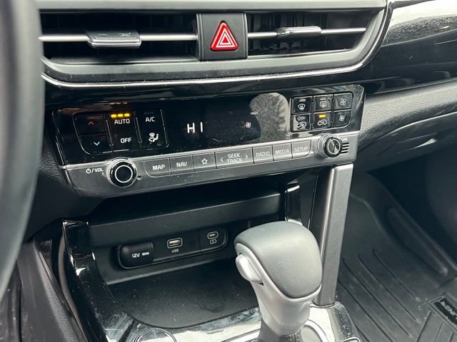 Certified 2024 Kia Seltos S image 22