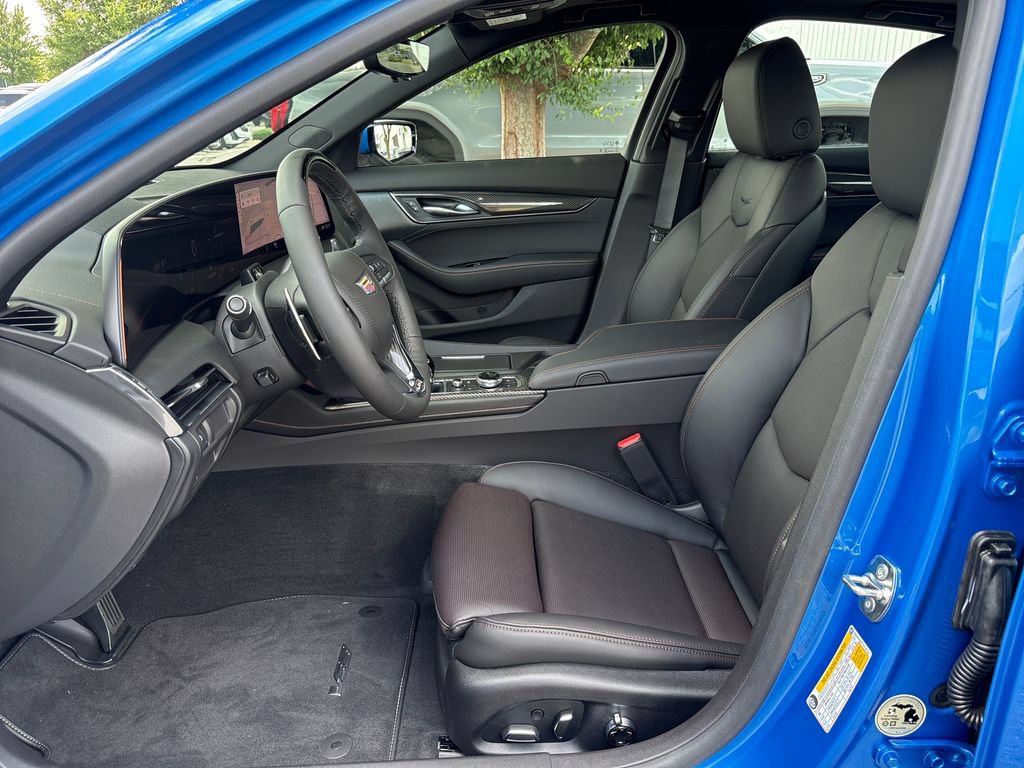 New 2026 Cadillac CT5 V w/ Technology Package RWD image 11