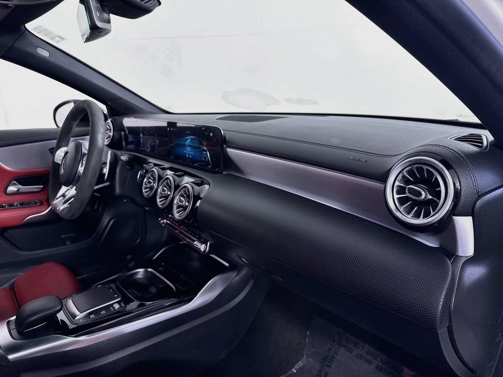 Used 2021 Mercedes-Benz A 35 AMG 4MATIC image 36
