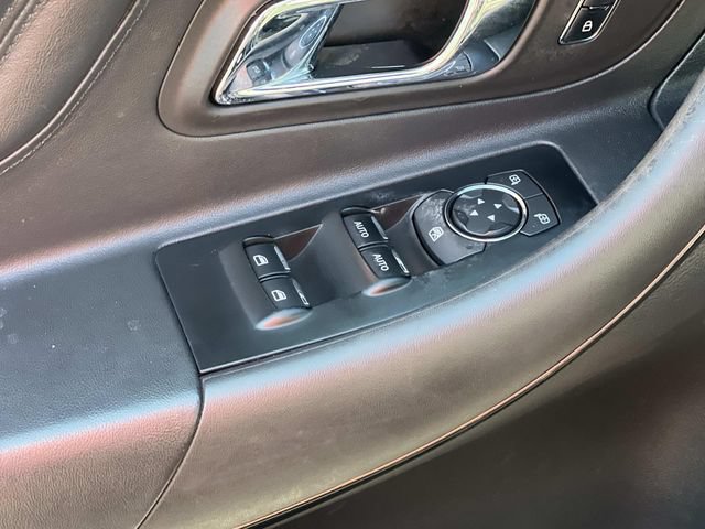 Used 2016 Ford Taurus SHO AWD/4WD image 16