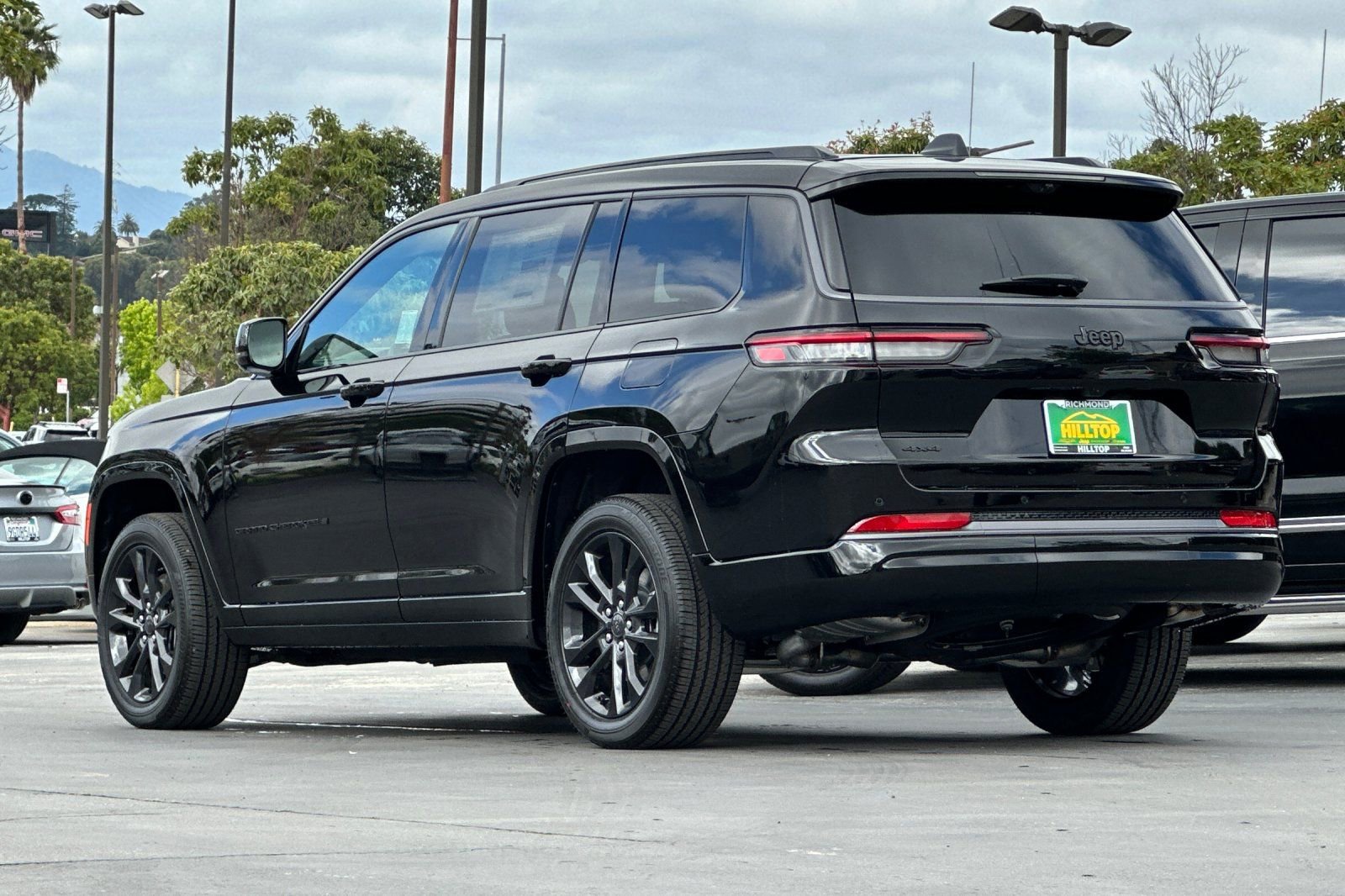 New 2026 Jeep Grand Cherokee L Limited AWD/4WD image 6