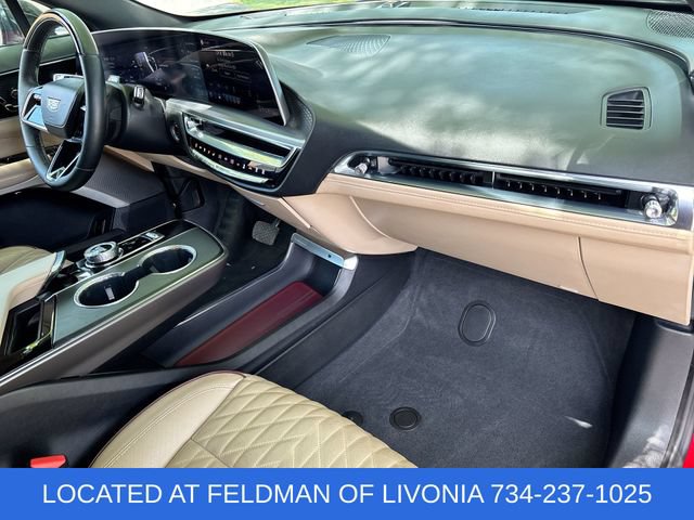 Used 2024 Cadillac Lyriq Luxury w/ Nappa Leather Package AWD/4WD image 28