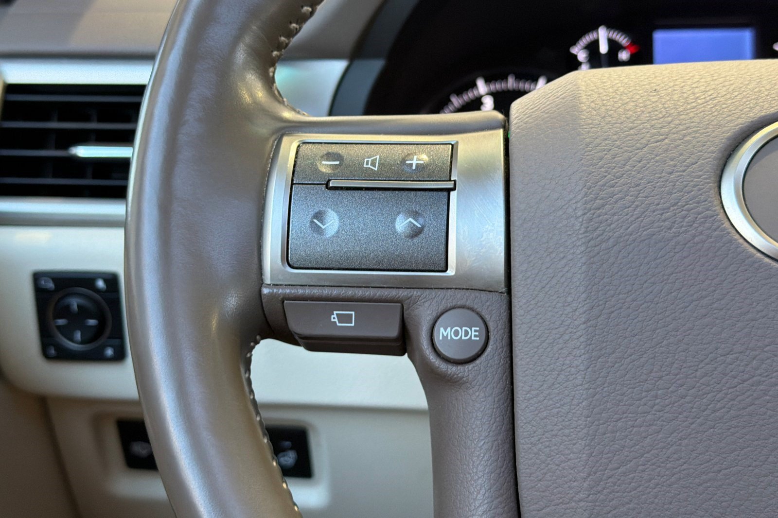 Used 2019 Lexus GX 460 Luxury AWD/4WD image 29