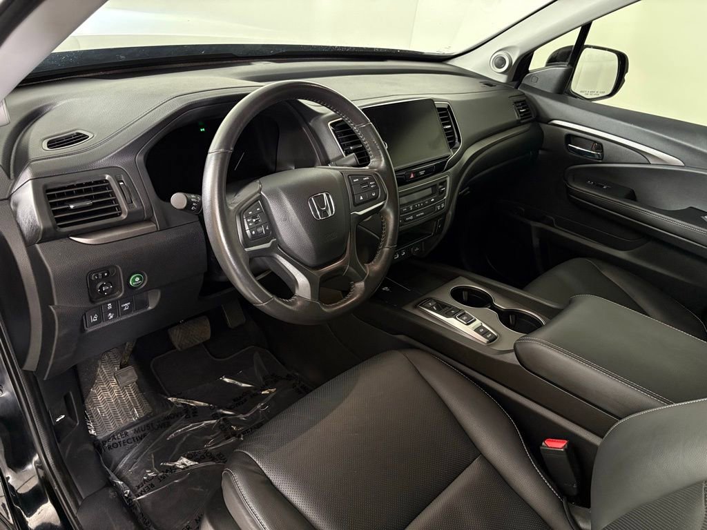 Used 2025 Honda Ridgeline RTL image 19