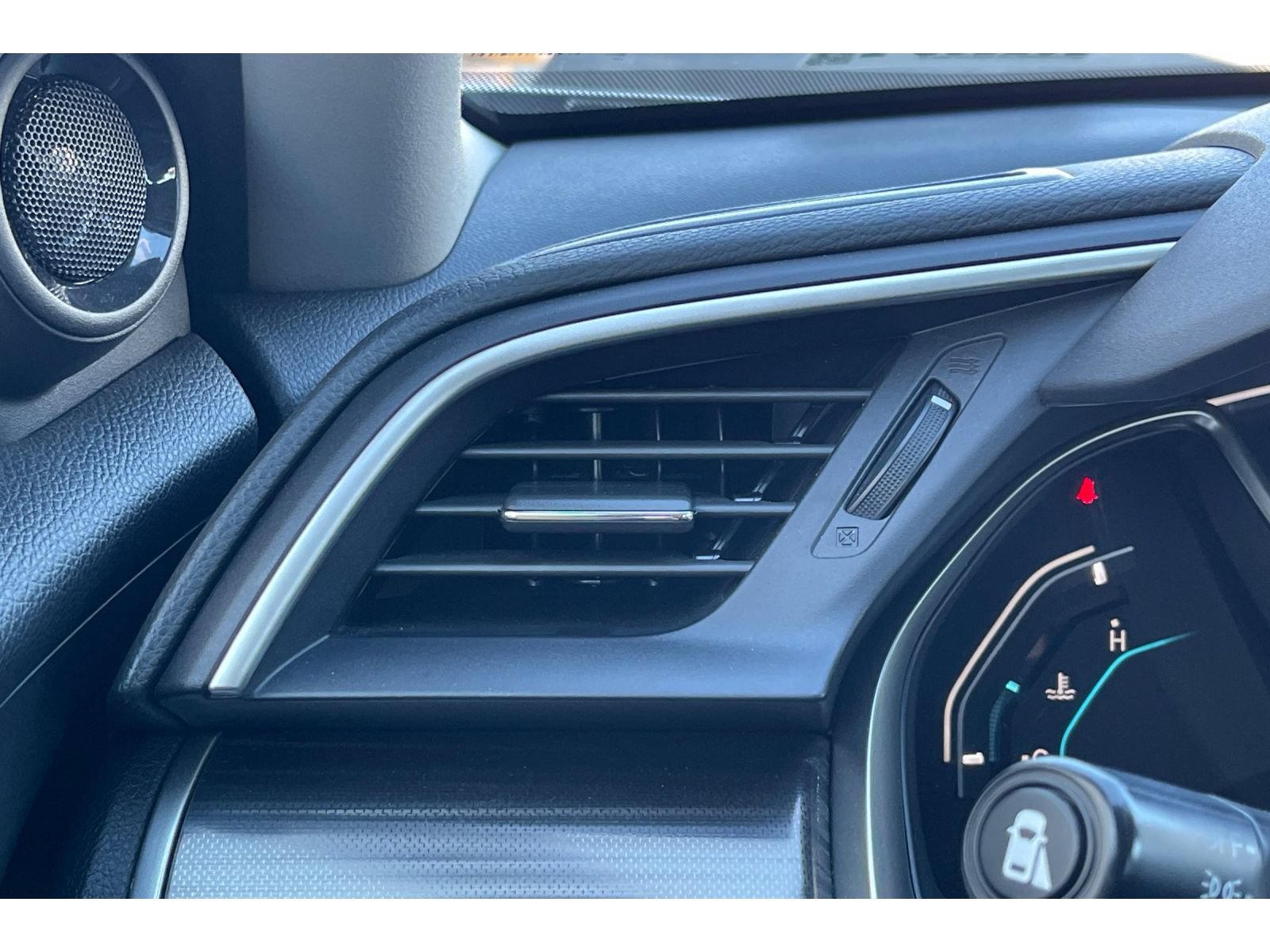 Used 2021 Honda Civic EX image 28