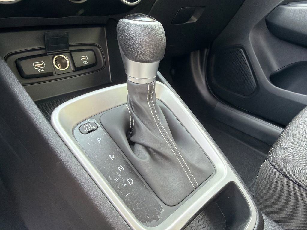 New 2026 Hyundai Venue SE image 30