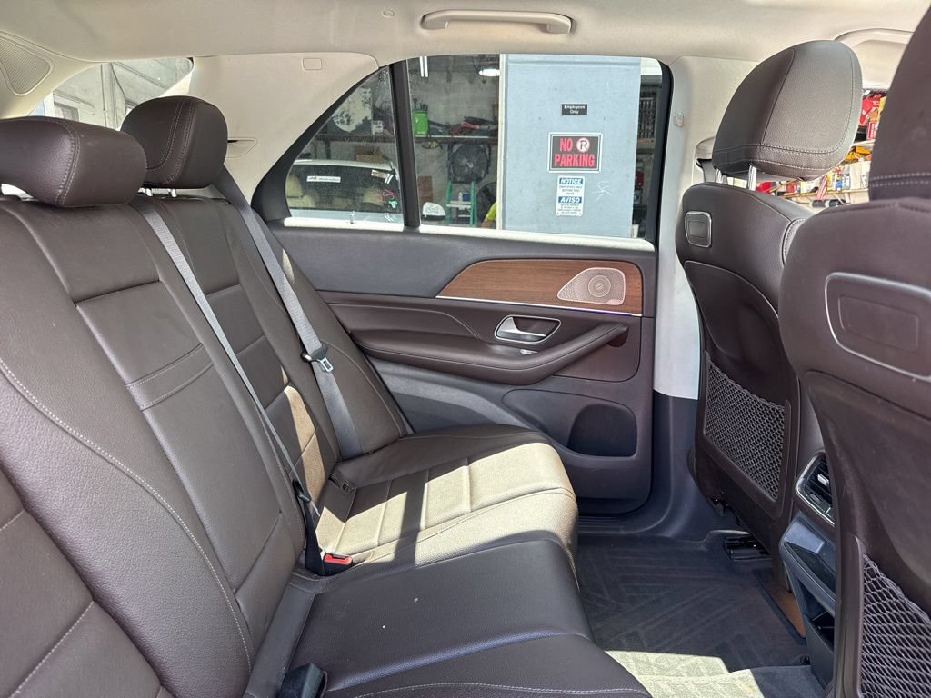 Used 2020 Mercedes-Benz GLE 350 4MATIC w/ Premium Package image 20